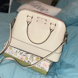 Handbags in great condition